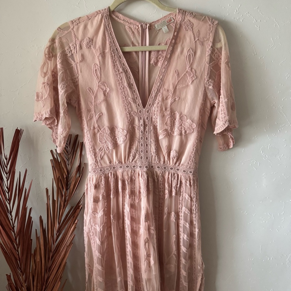 Gianni Bini Fan Favs Dusty Rose Lace Maxi Dress Women’s Size Small